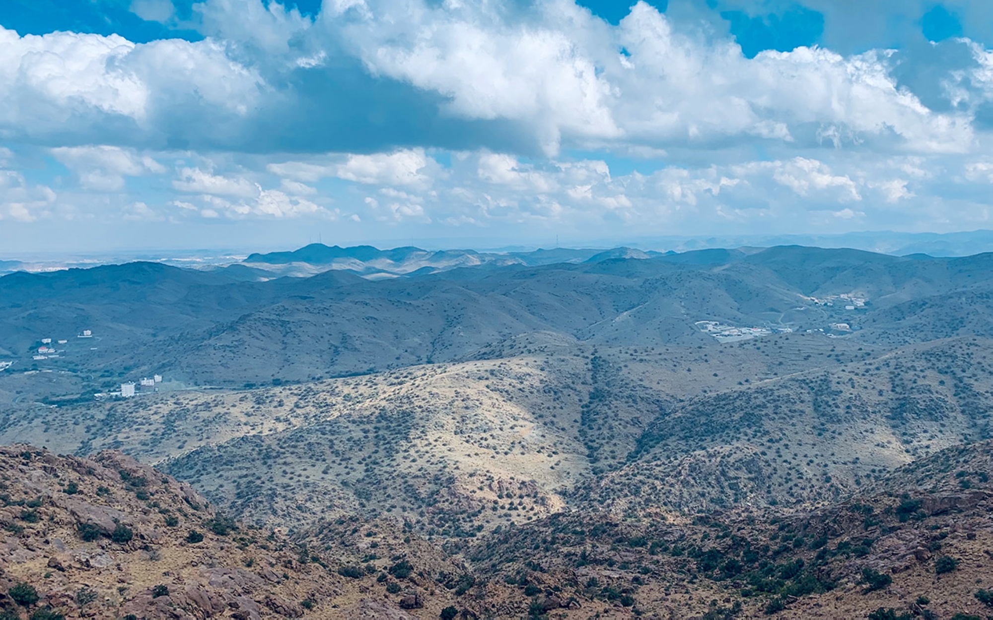 Al-Hada Center, one of the tourist sites west of Taif City. (Saudipedia)