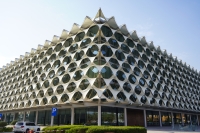 The building of King Fahd National Library in Riyadh. (Saudipedia)