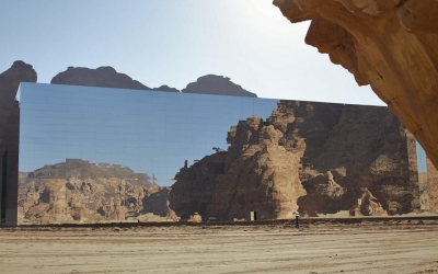 Maraya Theatre reflecting the mountains of al-Ula (The royal commission for al-Ula)