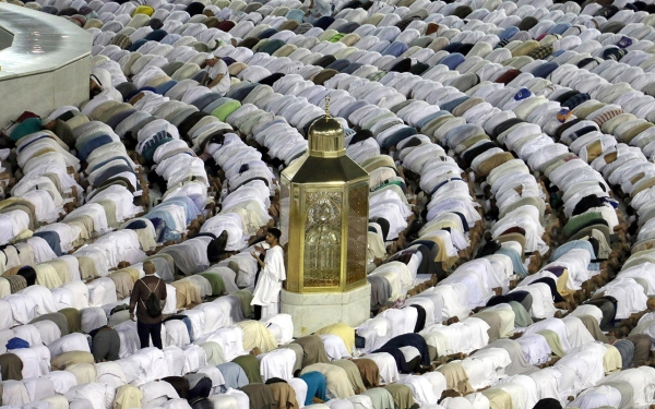 Pilgrims at Al-Ka&#039;bah. (SPA)