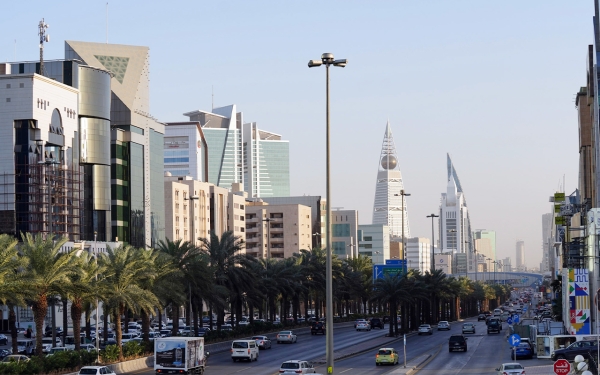 King Fahd Road traverses Riyadh from north to south. (Saudipedia)