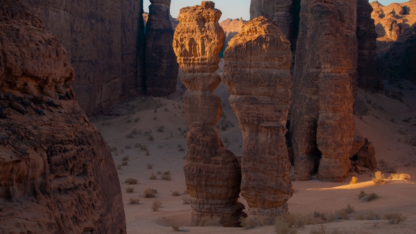 Dancing rocks of al-Ula Governorate (Royal Commission of al-Ula (Royal Commission for al-Ula)