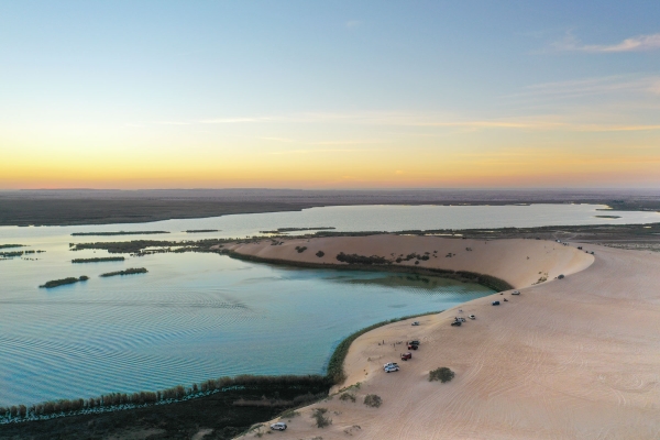 Al-Asfar Lake in al-Ahsa Governorate. (Saudipedia)