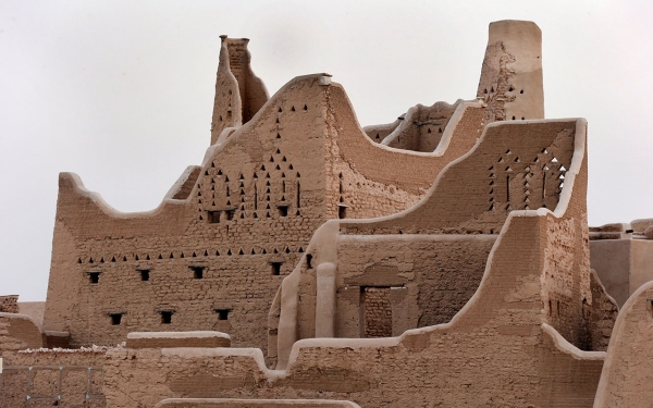 One of the ancient palaces in the historic al-Bujairi District in ad-Dir&#039;iyyah. (Saudipedia)