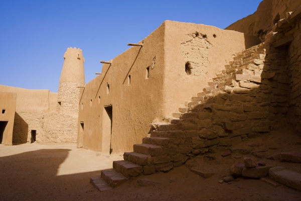 The inside of Marid castle (Saudipedia)