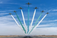 Saudi Hawks Team during an aerial display (Saudi Hawks Team).