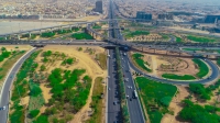 Aerial image of King Fahd Road in the city of Riyadh. King Abdulaziz Foundation for Research and Archives (Darah)