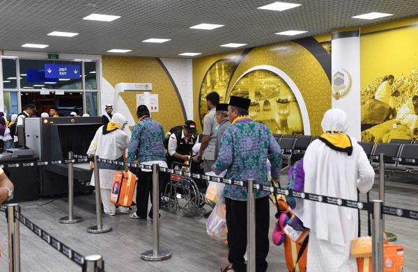 A glimpse of the arrival procedures for pilgrims through the Makkah Route Initiative. (SPA)