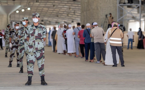 Security personnel contributing to managing crowds during the Hajj and Umrah seasons. (SPA)