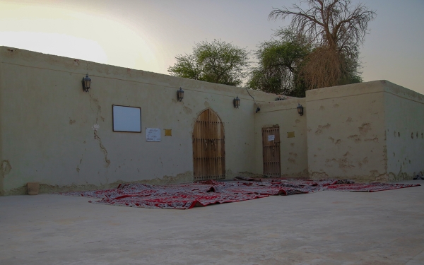 Jawatha Historical Mosque is located in al-Ahsa Governorate, Eastern Saudi Arabia. (Saudipedia)