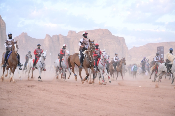 A number of participants in the Custodian of the Two Holy Mosques International Endurance Cup in al-Ula. (SPA)