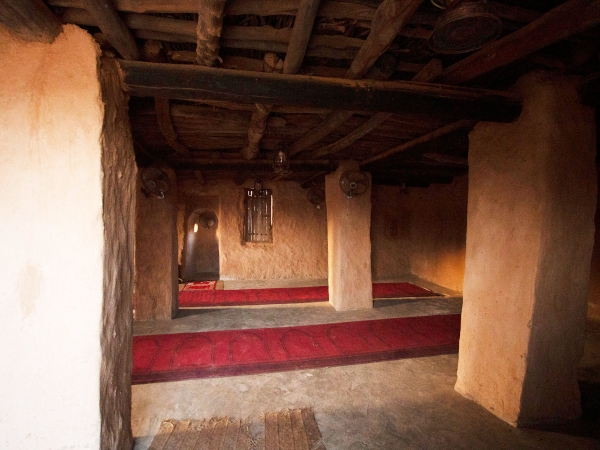 An ancient mosque in al-Qassar Heritage Village on Farasan Island in Jazan Province. (Saudipedia)