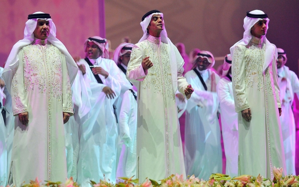 Artists Mohammed Abdu, Rabeh Saqer, and Abbas Ibrahim at al-Janadriyah Operetta. (SPA)