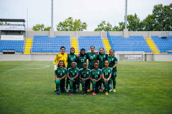 A group photo of the Saudi Women&#039;s National Football Team players. (SPA)