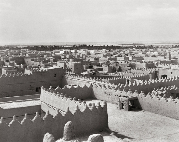 From the old neighborhoods of Riyadh City. (T.F. Walters) 1949- 1950. King Abdulaziz Foundation for Research and Archives (Darah)