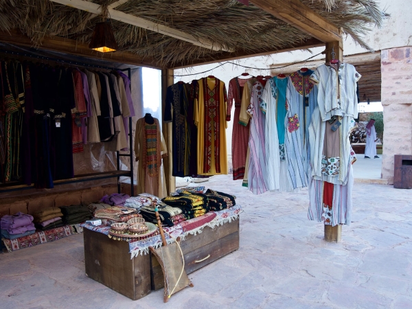 Traditional markets in the old town of al-Ula. (Saudipedia)