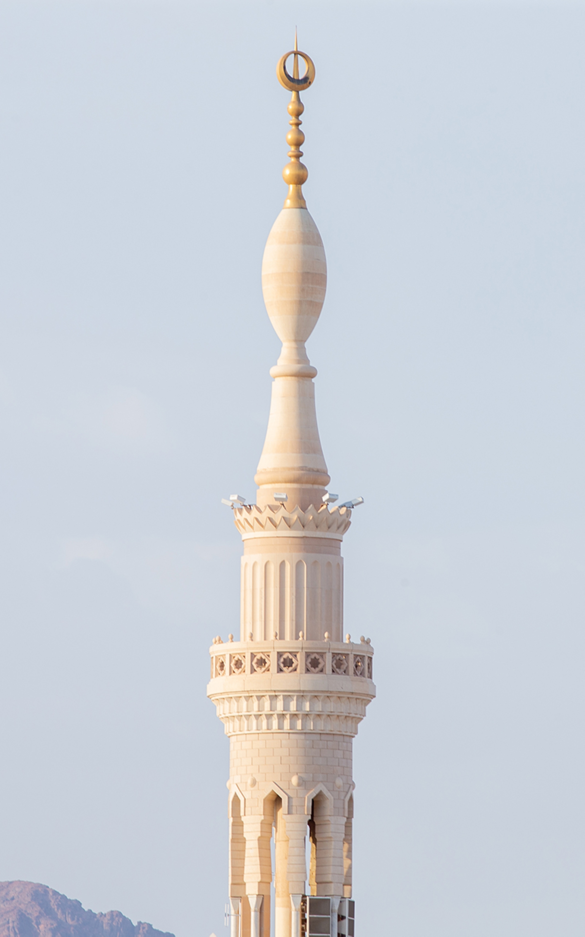 One of the ten minarets of the Prophet&#039;s Mosque. (Saudipedia)