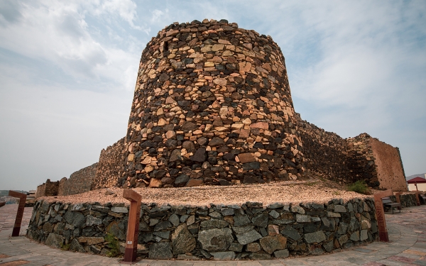 The historical Shamsan Castle in Abha, south of the Kingdom. (Saudipedia)