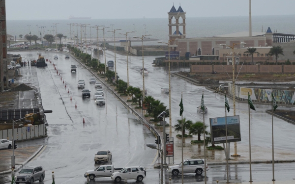 A main road in Jazan during rainfall. (SPA)