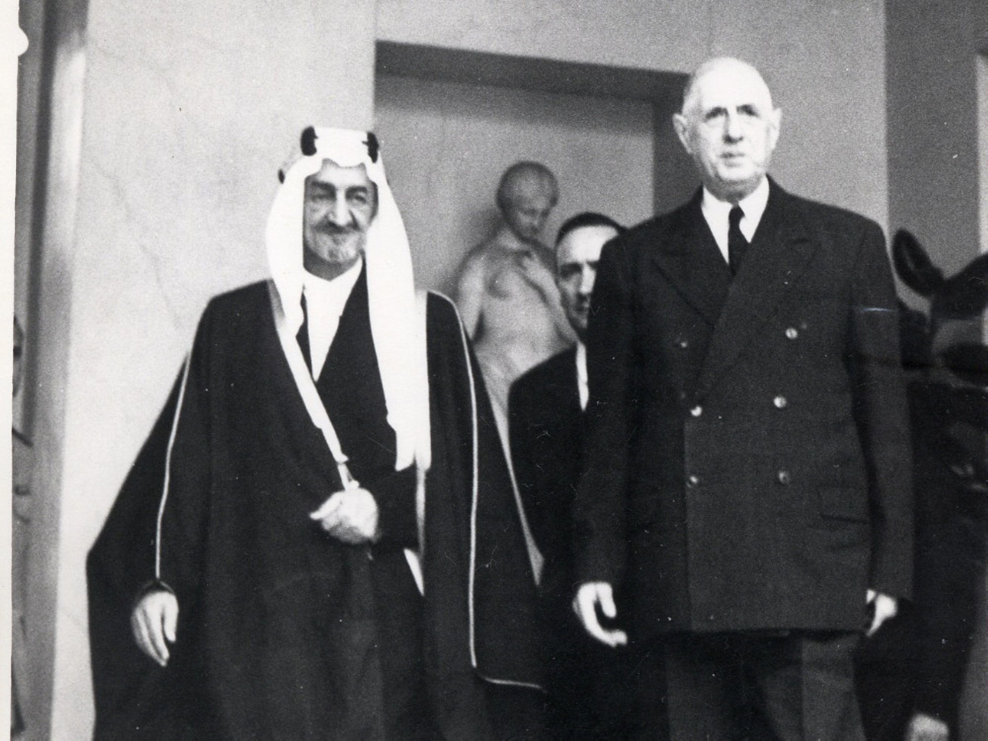 King Faisal with French President Charles de Gaulle in 1967. (King Abdulaziz Foundation)