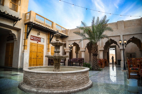 The architectural style at the Craftsmen Market Square in al-Ahsa Governorate, Eastern Province. (Saudipedia)