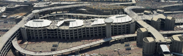 The Jamarat Bridge in Mina hole site, Makkah al-Mukarramah. (SPA)