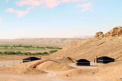 Tents prepared for camping in one of the Kingdom&#039;s regions. (King Abdulaziz Foundation for Research and Archives (Darah))