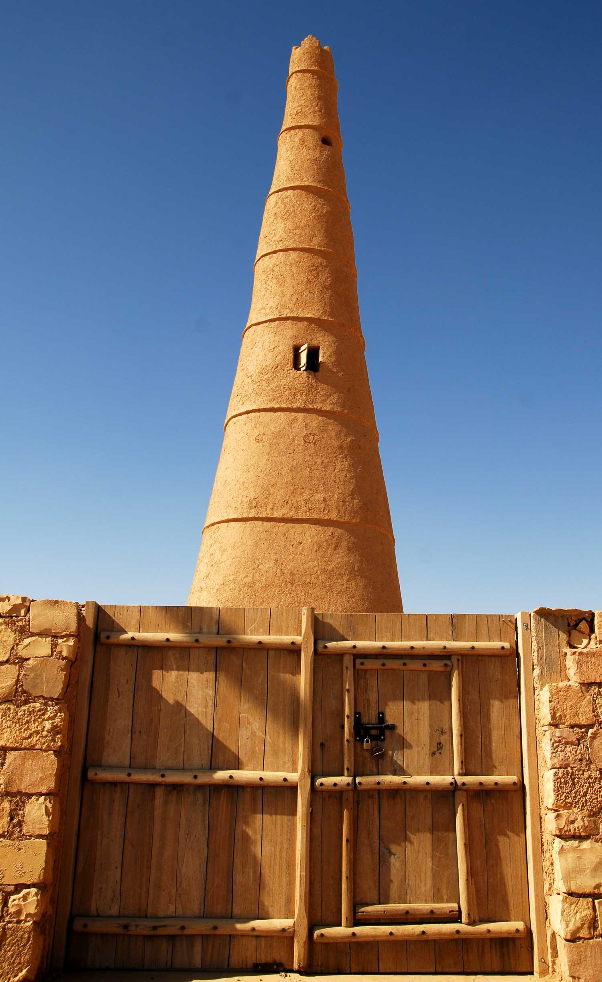 The old watchtower in ash-Shinanah. (King Abdulaziz Foundation for Research and Archives (Darah))