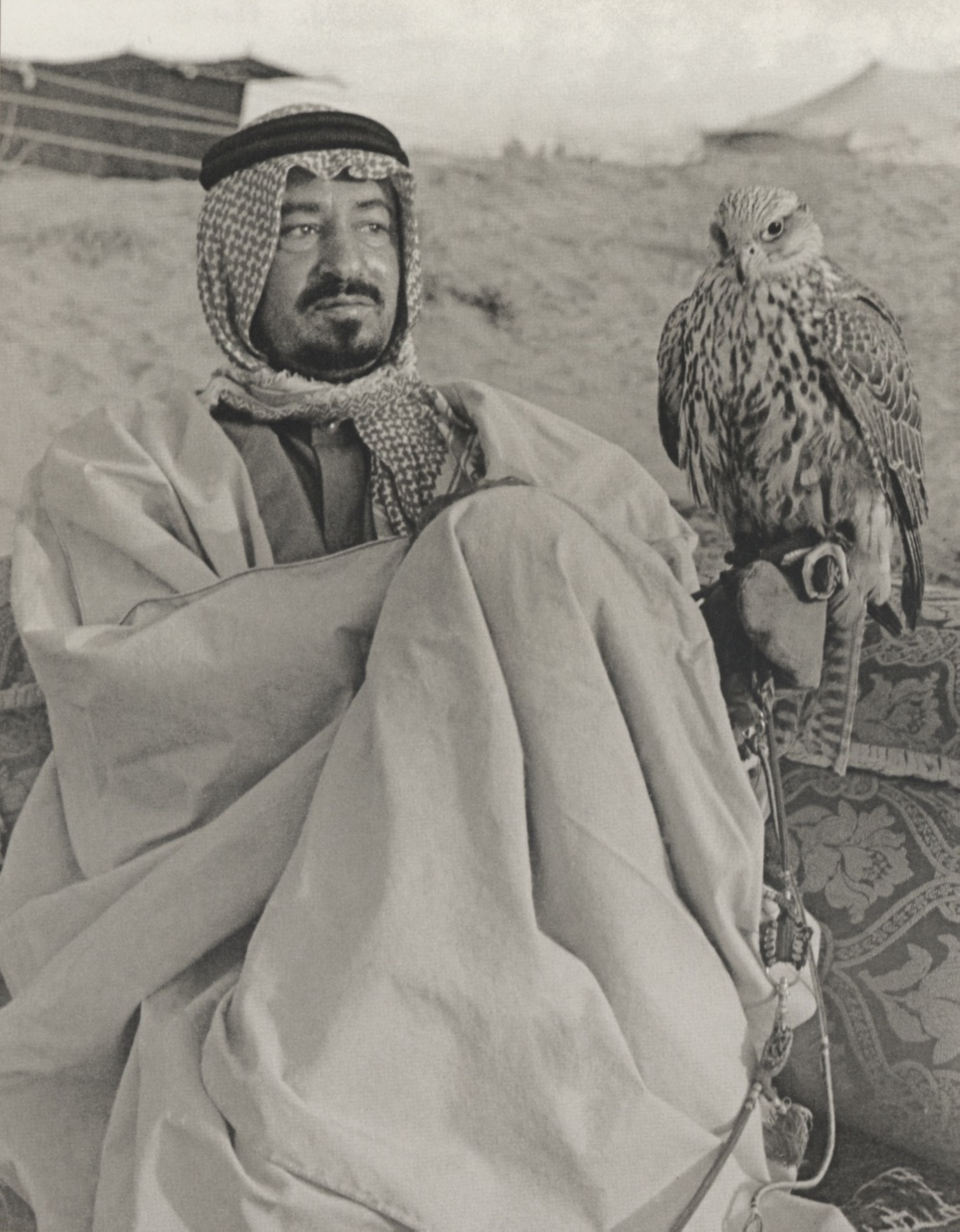 King Khalid Bin Abdulaziz on one of his land trips. (King Abdulaziz Foundation for Research and Archives (Darah))