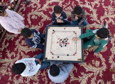 Children playing carrom. (National Museum Media Center)