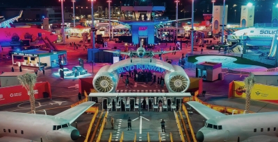 One of the activities of Riyadh Season 2024 is an outdoor experience aboard stationary airplanes in the BLVD Runway zone. (Media Center of the General Entertainment Authority)