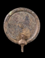 An ancient mirror made of bronze. (Saudi Commission for Tourism and Antiquities)