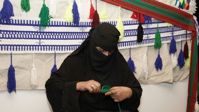 Yarn weaving is often used to create household and personal items. (Imam Turki Bin Abdullah Royal Reserve Development Authority)