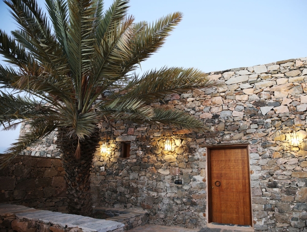 The door of the historic Al-Sadirah Mosque in Makkah Al-Mukarramah Province. (Saudipedia)