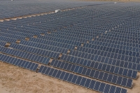 Panneaux solaires associés au projet de dessalement par énergie solaire. (Saudi Vision 2030)