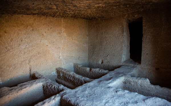 Image de l'intérieur de l'une des maisons archéologiques à Madian Chou'ayb, dans le gouvernorat d'Al-Bad'. (Saudipedia)