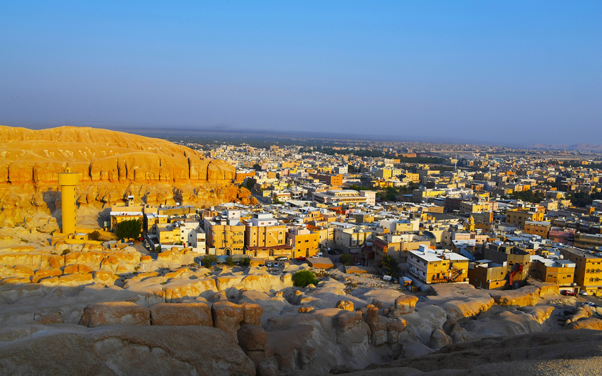 Quartiers résidentiels du gouvernorat d’al-Ahsa, dans la province orientale. (Saudipedia)