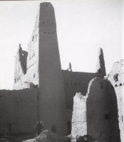 Дворец Салва в районе Эт-Тураиф, Эд-Диръия. Джордж Рэндал, 1937 (Дарах)