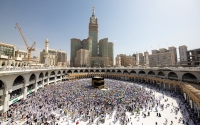 Область тавафа в Заповедной мечети в Мекке. (Saudipedia)