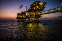 Месторождение Кайран — первое морское месторождение природного газа в водах Арабского залива.
