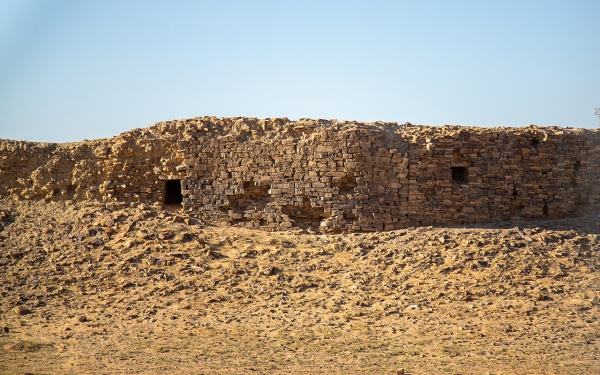 Древняя стена Таймы. (Saudipedia)