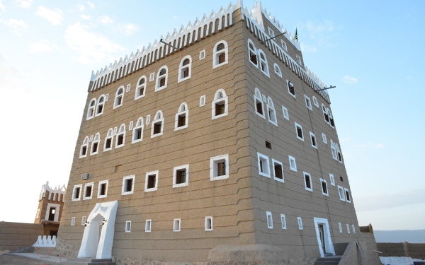 قصر العان الأثري يتكون من 4 أدوار ويقع في قرية سعدان بمدينة نجران. (سعوديبيديا)
