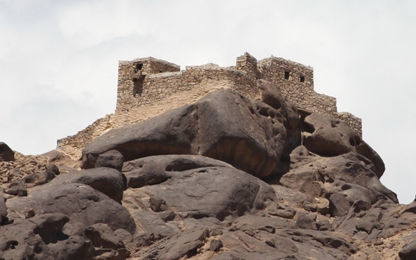 قلعة رعوم، إحدى القلاع الأثرية في منطقة نجران. (سعوديبيديا)