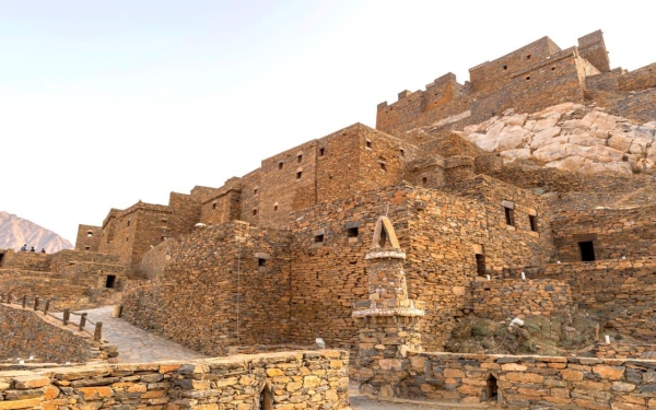 قرية ذي عين الأثرية بمنطقة الباحة. (واس) 