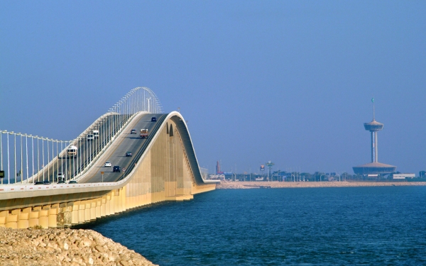 جسر الملك فهد الرابط بين المملكة العربية السعودية ومملكة البحرين. (واس)