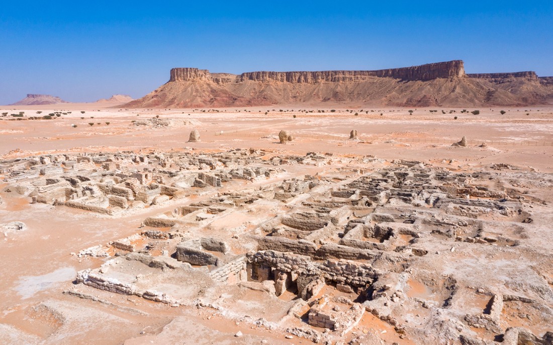 بقايا آثار قرية الفاو في وادي الدواسر تعود إلى آلاف السنين. (وزارة الثقافة)