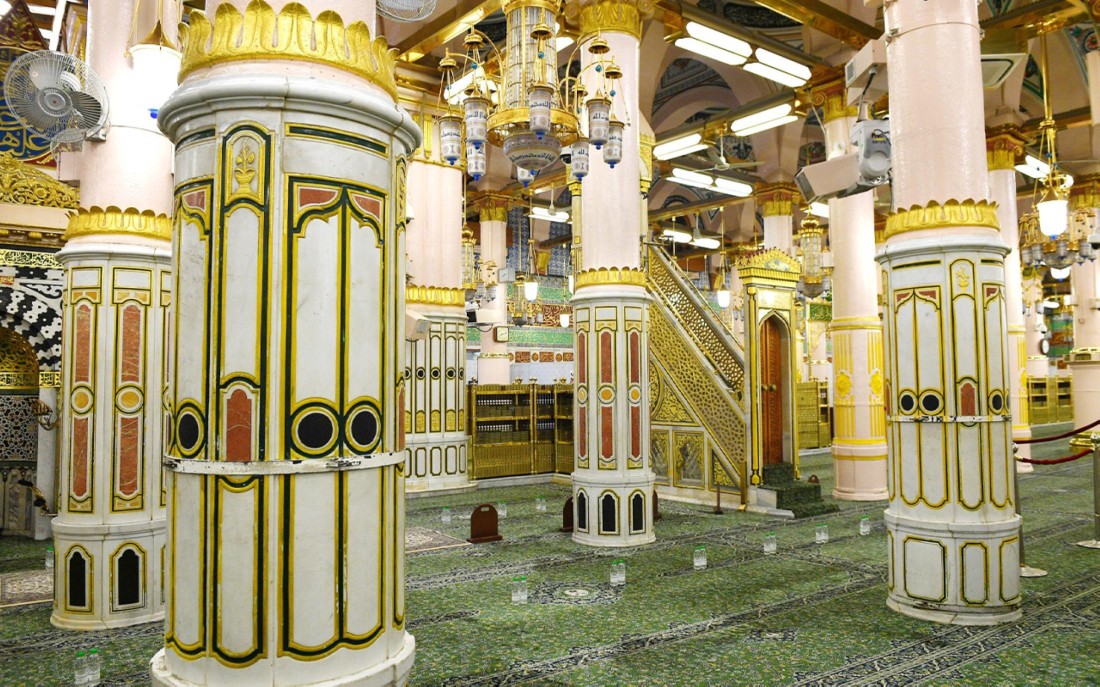 منبر المسجد النبوي الشريف بالمدينة المنورة. (واس)