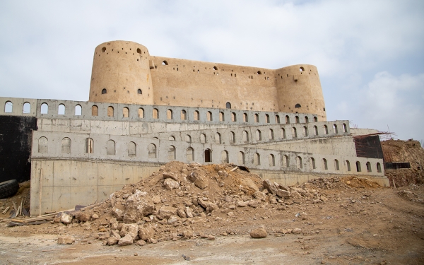 قلعة جازان التراثية التي تقع على قمة جبل جازان. (سعوديبيديا)