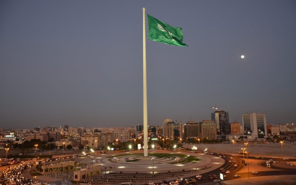 سارية العلم في مدينة جدة. (دارة الملك عبدالعزيز)