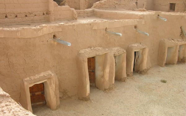 جانب من القرية التراثية في محافظة عيون الجواء. واس. (دارة الملك عبدالعزيز)